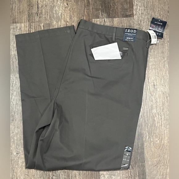 FINAL PRICE NWT IZOD Men's Gray Slacks - Picture 2 of 8